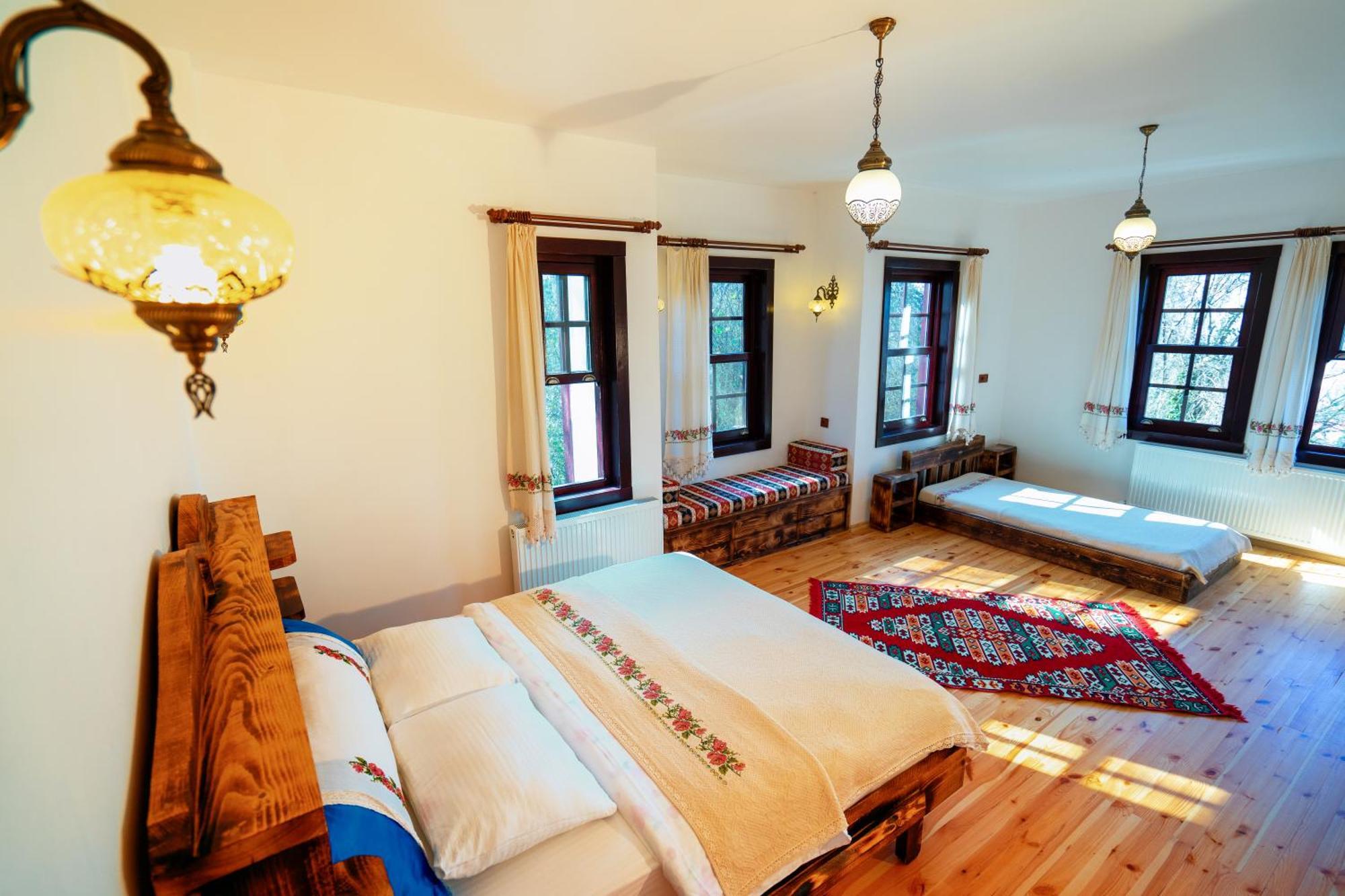 Ibrahim Aga Konagi Hotell Kartepe Exteriör bild